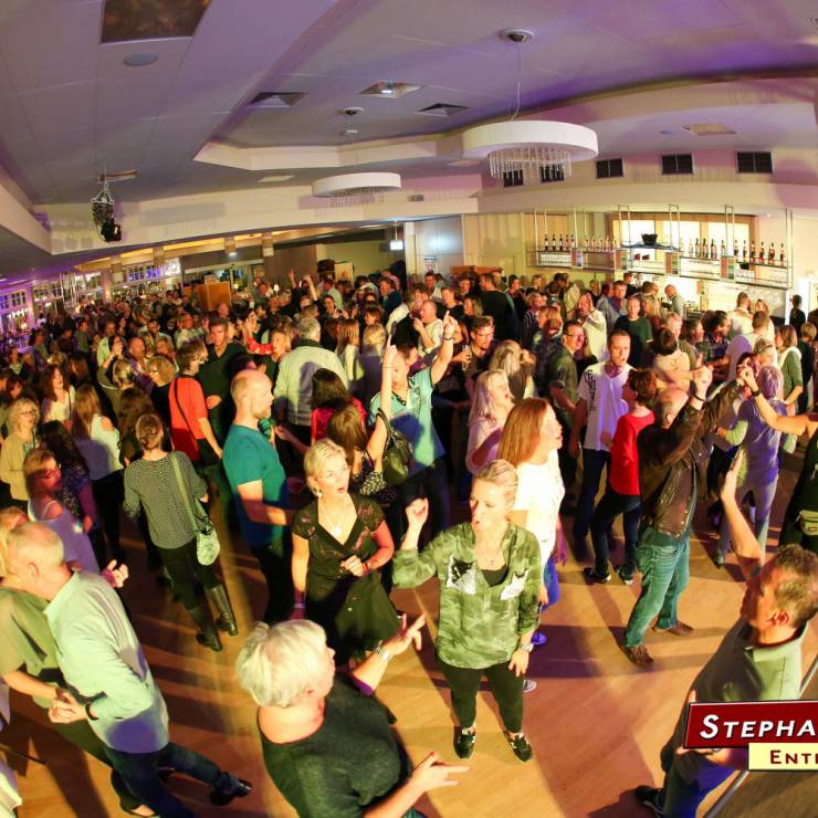 WARM UP PARTY mit Stephan Nanz