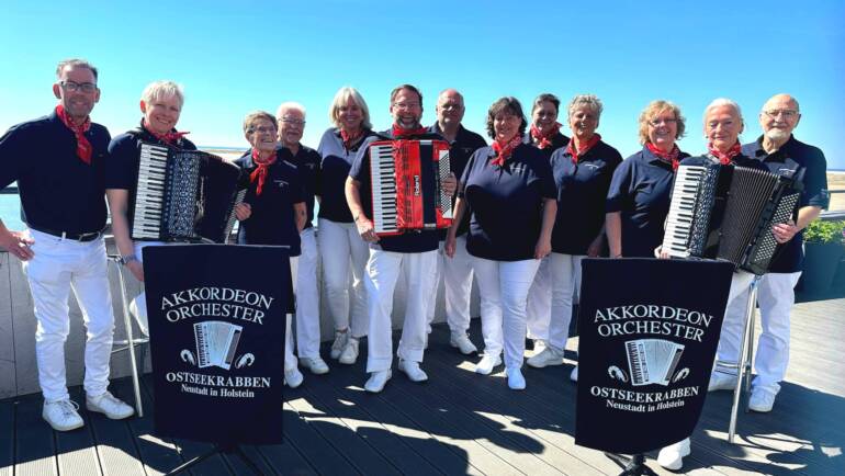 Konzert mit dem Akkordeonorchester „Ostseekrabben“
